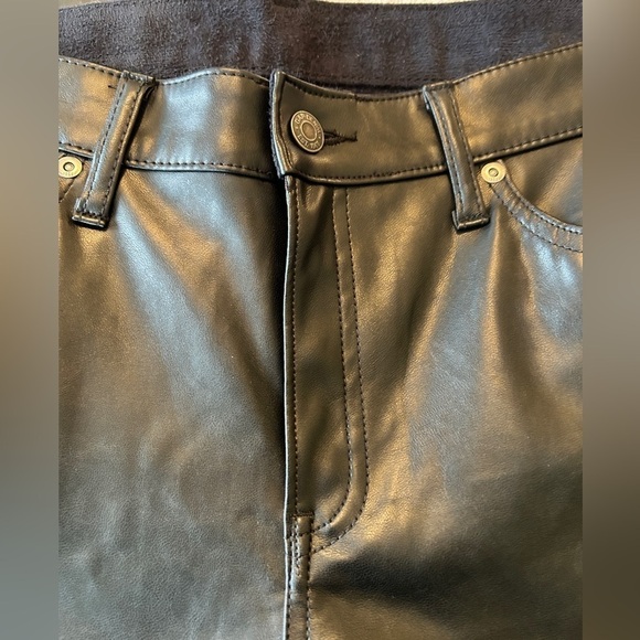 GAP Vegan Leather Pants Black Mid Rise Baby Boot Cut Women's Size 31 12R - Picture 6 of 15